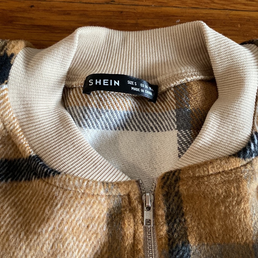 Shein Plaid Shacket - Picture 3 of 4